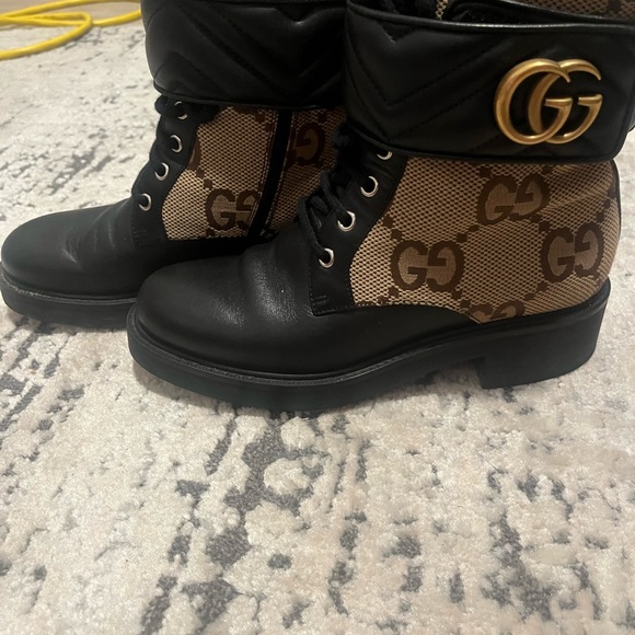 Women’s ankle boot with double G - Picture 2 of 7